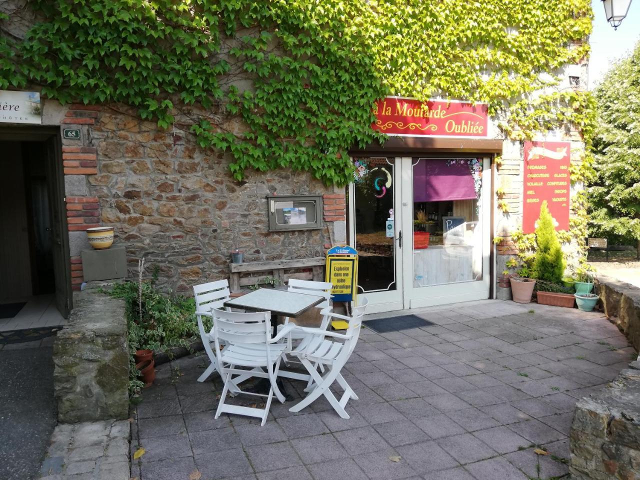 La Ferriere Panzió Saint-Médard-en-Forez Kültér fotó